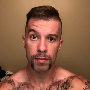 Meet your Posher, Brady